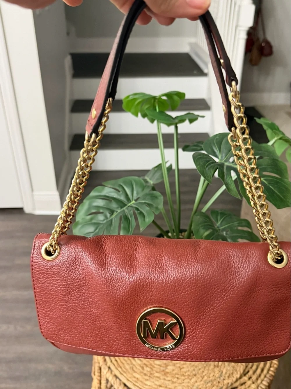 Michael Kors Fulton Pebbled Leather Chain Shoulder Bag